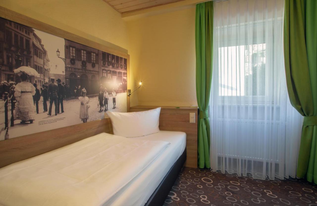 Hotel Wilder Mann Aschaffenburg Eksteriør billede